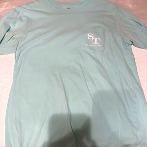 Southern Tide, light blue t-shirt.